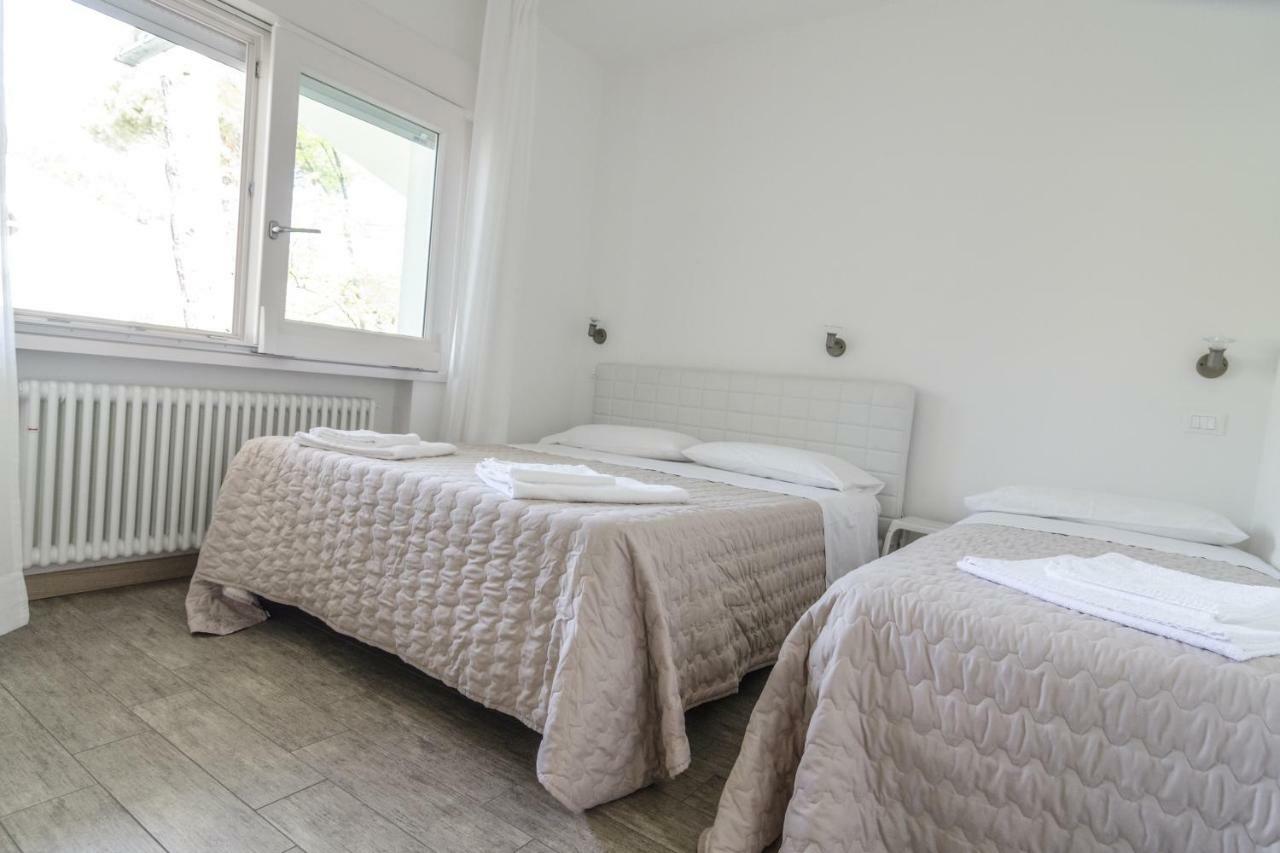 Appartamenti Federica Milano Marittima Exterior foto